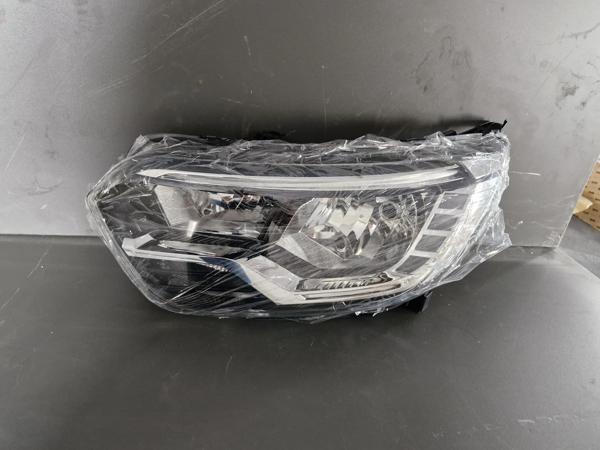 RENAULT EXPRESS SOL ÖN FAR LEDLİ SIFIR 2022 2023 2024 - Image 1