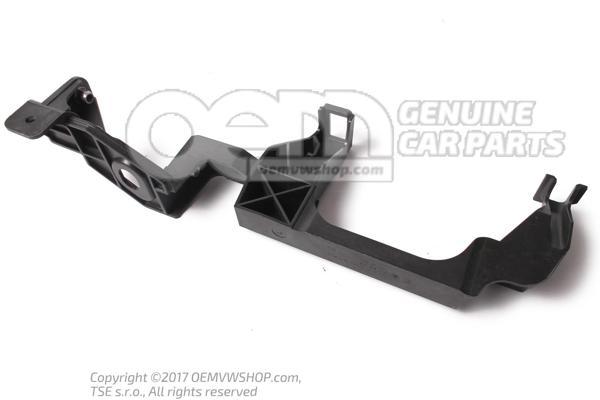 Panel Braketı Sag Vw Superb Bm 15- (Oem No: 3V0805308) - Image 1