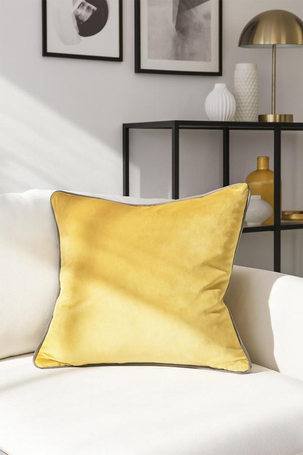 Biyeli Kadife Kırlent Kılıfı Gold 40x40 - Image 1