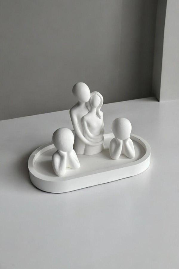 Sarılan Aile Dekoratif Obje Biblo (11 cm-6 cm) Beyaz-Tabaklı - Image 1