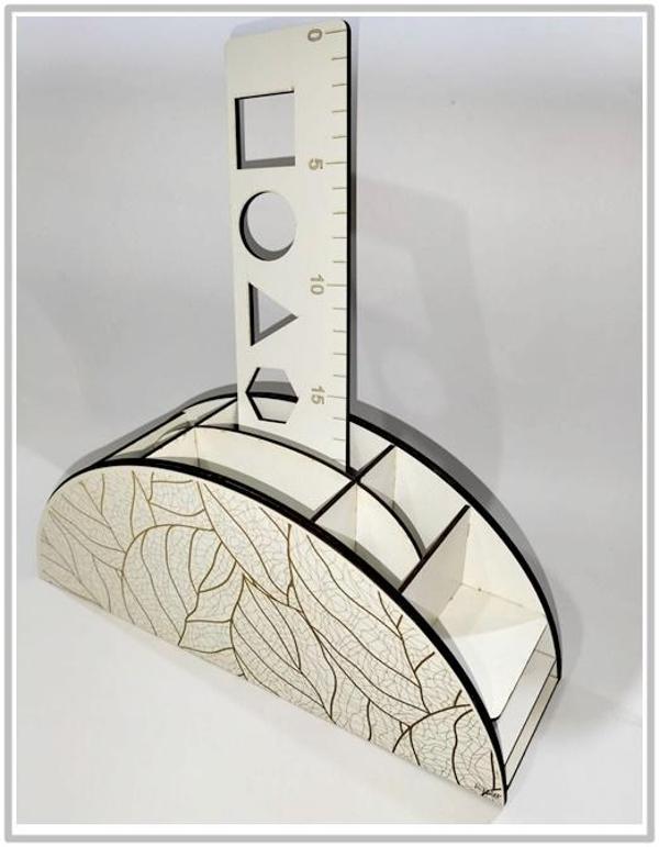 Notpa Ahşap Kalemlik Yarım Ay Yapraklı K198 - Image 1