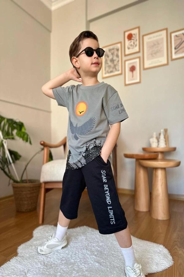 Kartal Desenli Gri Renk Erkek Çocuk Şortlu Takım - Image 1
