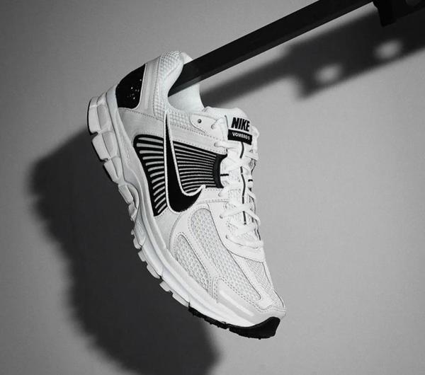 NİKE ZOOM VOMERO 5 UNISEX SNEAKER AYAKKABI-SPORTXOUTLET - Image 1