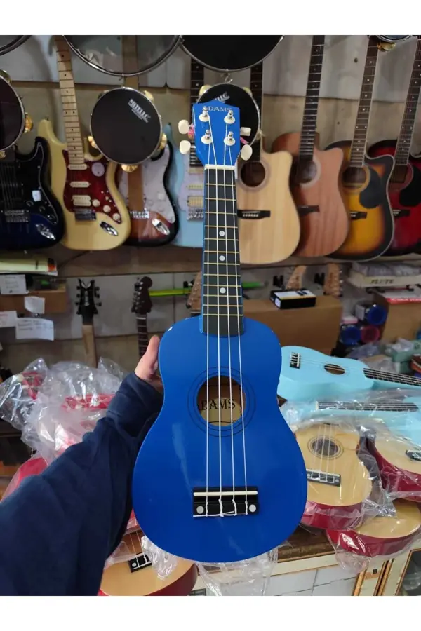 Soprano Ukulele Mavi 4 Telli Çocuk Ukulele - Image 1