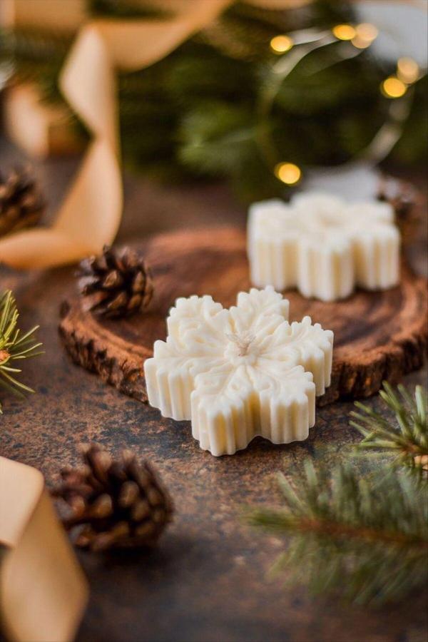 Landle Yılbaşı Konsept Dekoratif Kar Tanesi Kokulu Mum Soya Wax Mum - Image 1