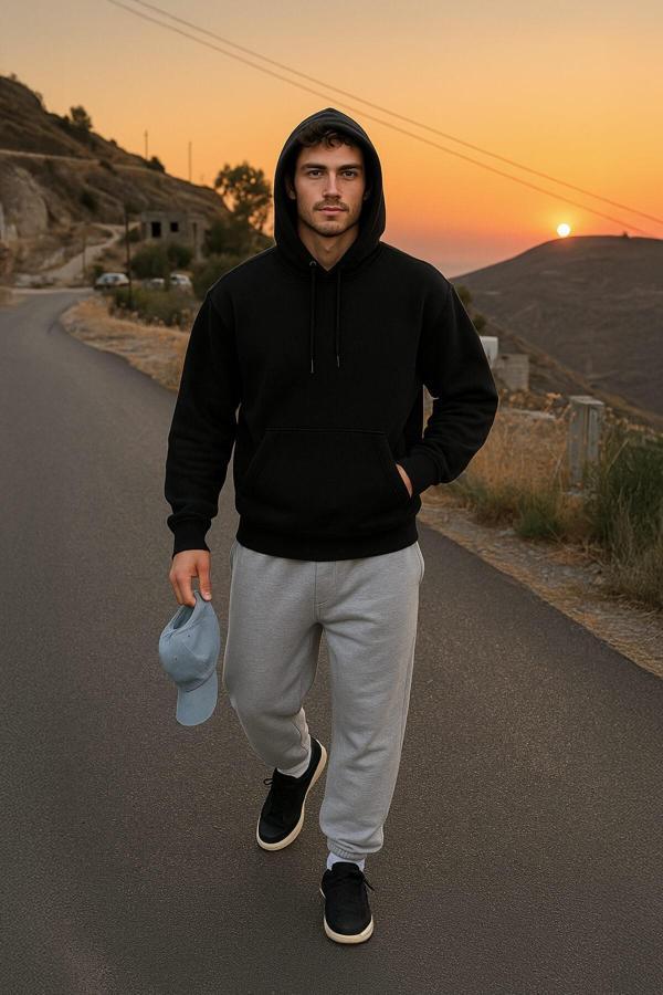 Erkek Kapüşonlu Cepli İçi Polarlı Sweatshirt - Image 1