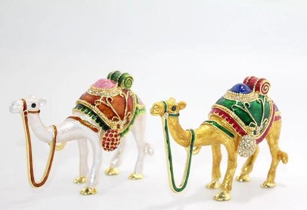 Swaroski Taşlı Tekli Deve Figürü Alk1882 - Image 1