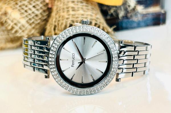 FC.0422-13220M.03 FERRUCİ KADIN KOL SAATİ ORJİNAL İKİ YIL GARANTİLİ ŞIK VE ESTETİĞİN BİRLEŞTİĞİ ÜRÜN SU GEÇİRMEZ - Image 1