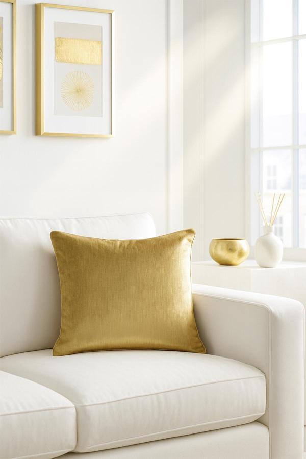 Kırçıllı Kadife Kırlent Kılıfı Gold 50x50 - Image 1