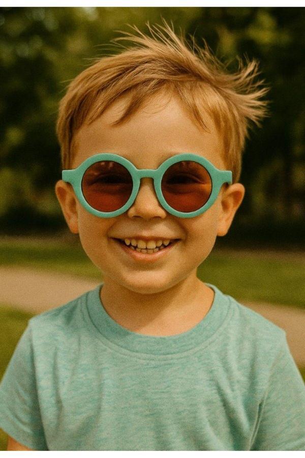 Sevimli Çocuk Güneş Gözlüğü Yeşil Yuvarlak Çerçeve UV 400 Korumalı CE Belgeli Kids Çocuk Güneş Gözlk - Image 1