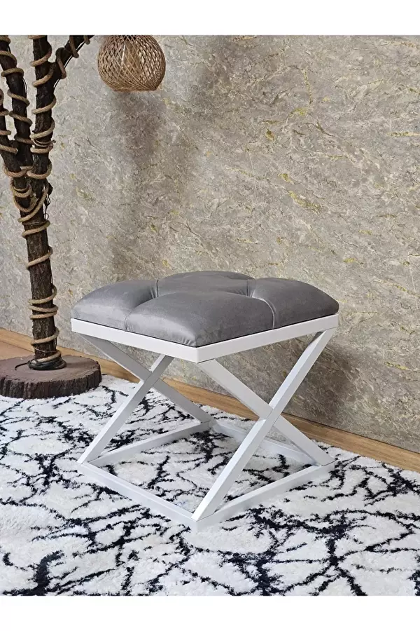 Beyaz Boyalı 45 cm x 45 cm Çaprazlı Puf Bench Oturak Gri Renk 45 x 45 Boyut/Ebat - Image 1