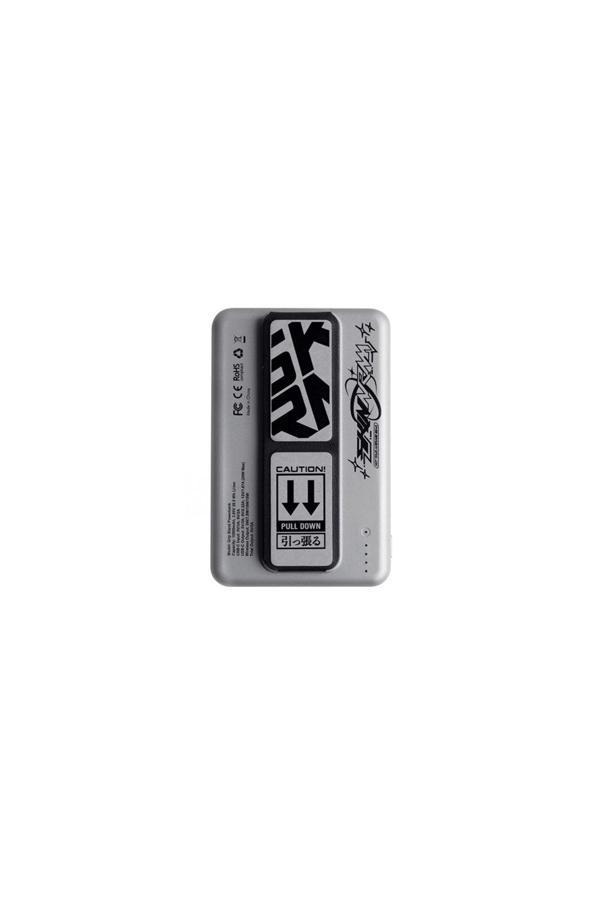 Skinarma Standlı Magsafe Powerbank Kira Kobai Pd Hızlı Şarj Özellikli Powerbank 15W 10000Mah Gümüş - Image 1