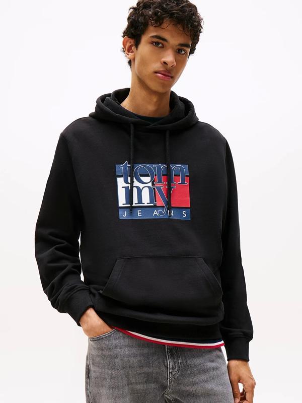 Tommy Jeans TJM Normal Kesim RWB Bayrak Desenli Erkek Kazak DM0DM22092BDS - Image 1