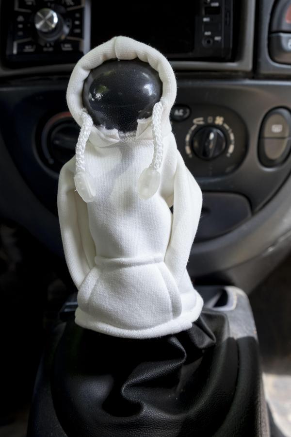 Universal Beyaz Vites Hoodie - Araç Vites Kıyafeti - Vites Poları - Her Araca Uyumlu Vites Hoodie - Image 1