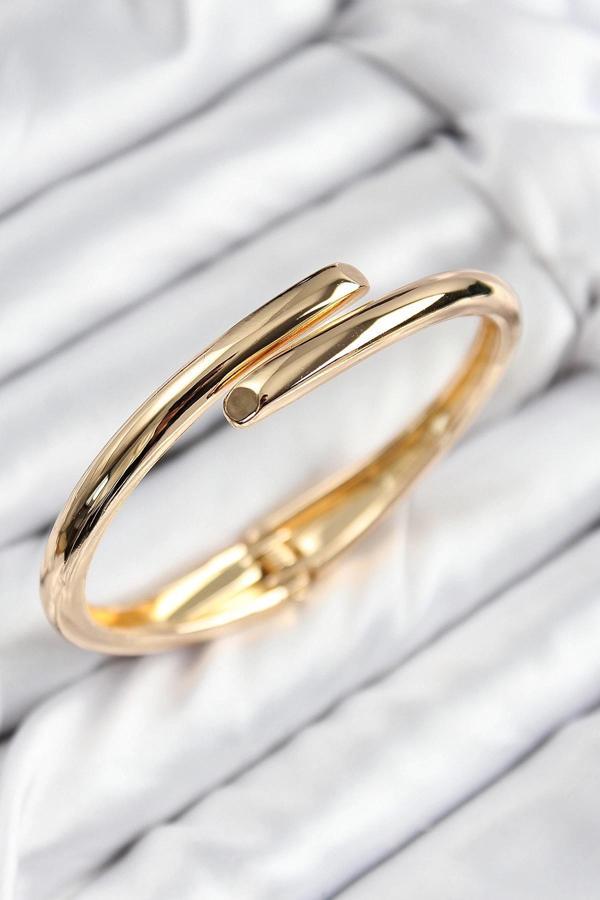 Pirinç Kesik Model Gold Renk Kadın Kelepçe - Image 1