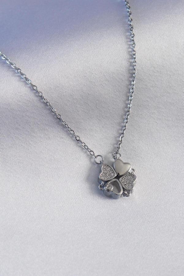 316L Çelik Gümüş Renk Açılır Zirkon Taşlı Yonca Model Kadın Kolye - Image 1