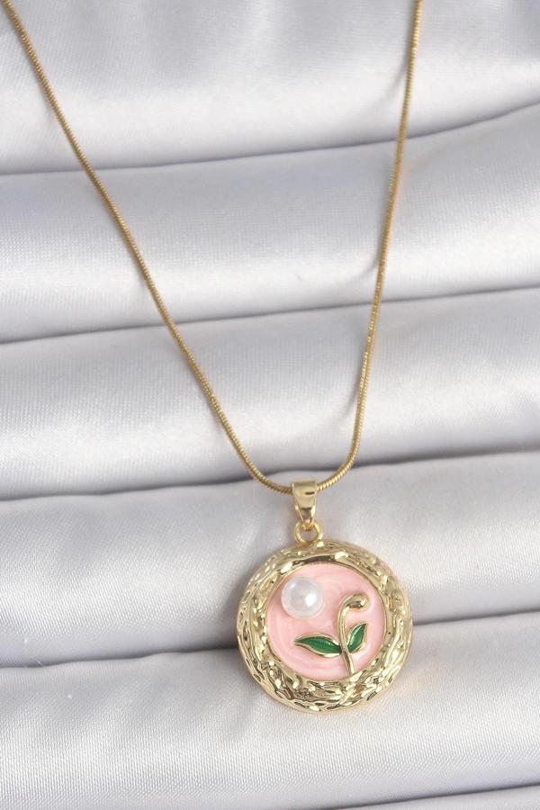 316L Çelik Gold Renk Zincir Pembe Çiçek İşlemeli inci Detay Portre Model Kadın Kolye - Image 1