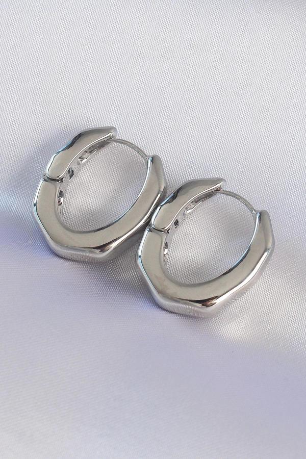 Pirinç Gümüş Renk Kalın Kemik Model Küpe - Image 1