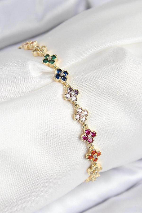 VIP Pirinç Renkli Zirkon Taşlı Yonca Model Gold Renk Kadın Bileklik - Image 1