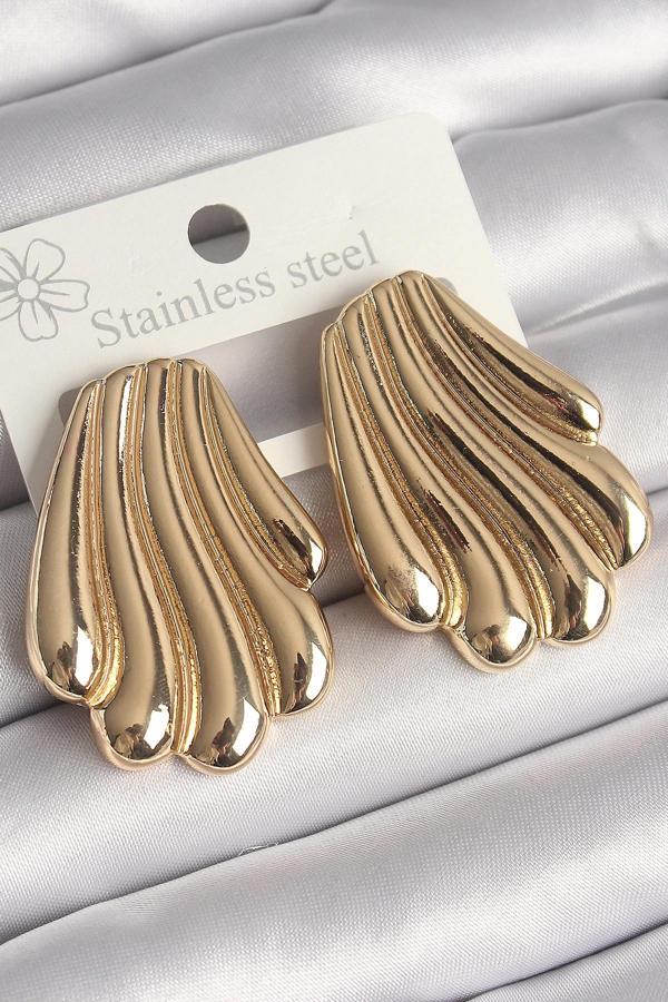 Pirinç Gold Renk İşlemeli İstirdye Model Kadın Küpe - Image 1