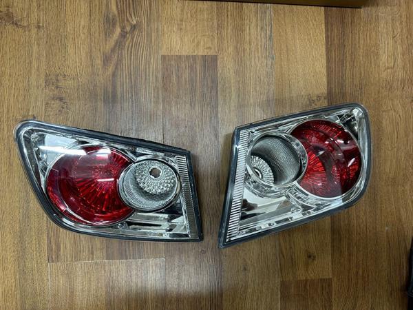 Mazda 6 Sağ Sol İç Stop Lambası Set 2002-2005 - Image 1