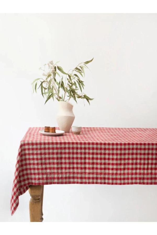 Kütükhouse Kırmızı Kareli Masa Örtüsü 150X180 Cm - Image 1