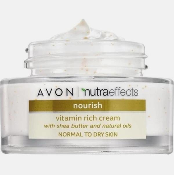 Avon Nutra Effect Nourish Kuru Ciltler İçin Su Bazlı Yağsız Nemlendirici Yüz Bakım Kremi 50 ml - Image 1