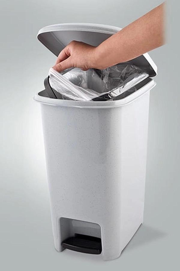 Slim Pedallı Çöp Kovası 15 Lt. Royaleks-M1052 - Image 1
