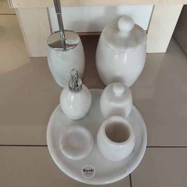  Afyon Beyaz Mermer Krom Aparatlı Şehzade Başlı 7'li Banyo Seti - Image 1