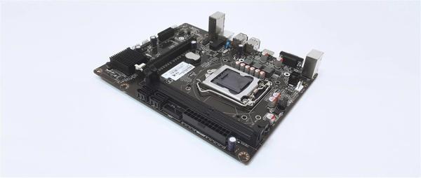 Quadro H81-A2C DDR3 GLan HDMI,VGA 4x Sata3 16X PCIe 1150p Anakart - Image 1