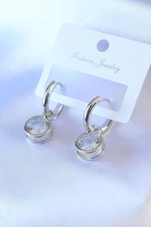 Gümüş Renk Zirkon Taşlı Pirinç Kadın Küpe - Image 1