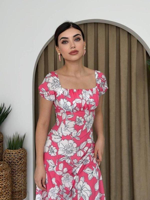 Kare Yaka Çiçekli Elbise - Image 1