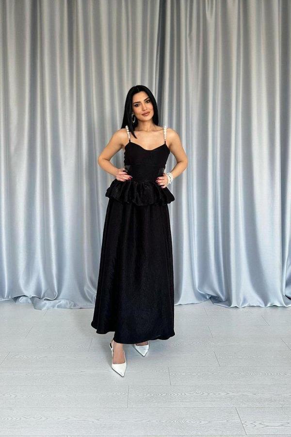 Siyah Beli Büzgülü İnci Askılı Uzun Elbise - Image 1