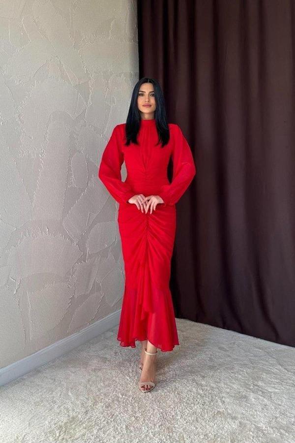 Kırmızı Önü Büzgülü Şifon Elbise - Image 1