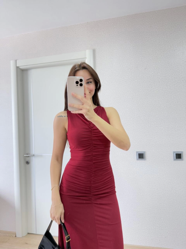 Kolsuz Büzgülü Uzun Elbise - Kırmızı - Image 1