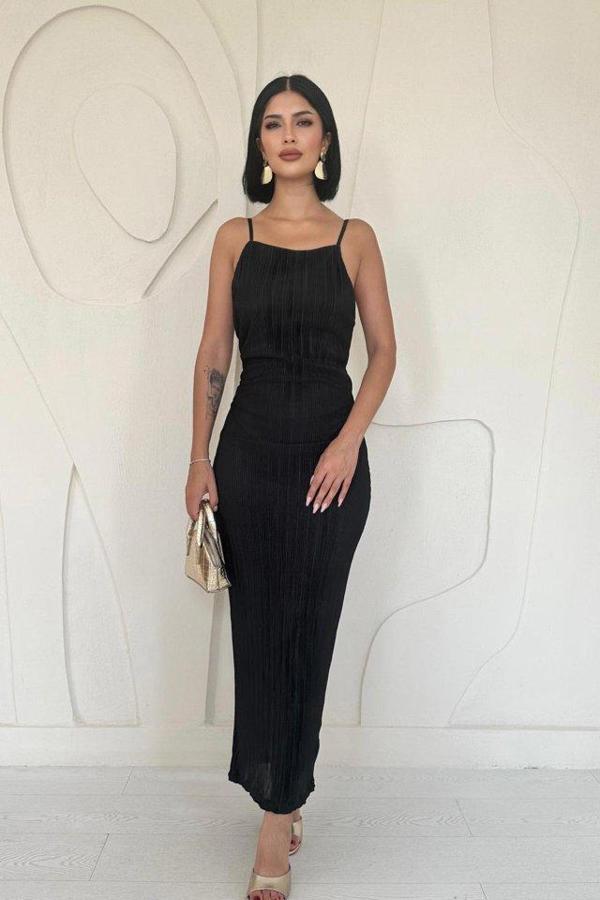 Siyah Piliseli Halter Boyun Elbise - Image 1