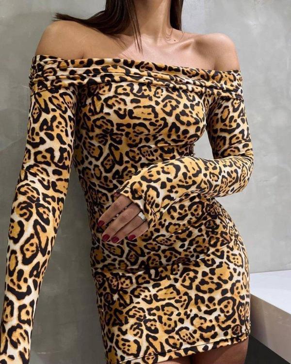 Kadın Madonna Mendil Yaka Leopar Desen Mini Elbise - Image 1