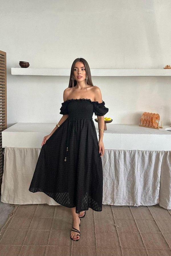 Siyah Gipeli Brode Elbise - Image 1