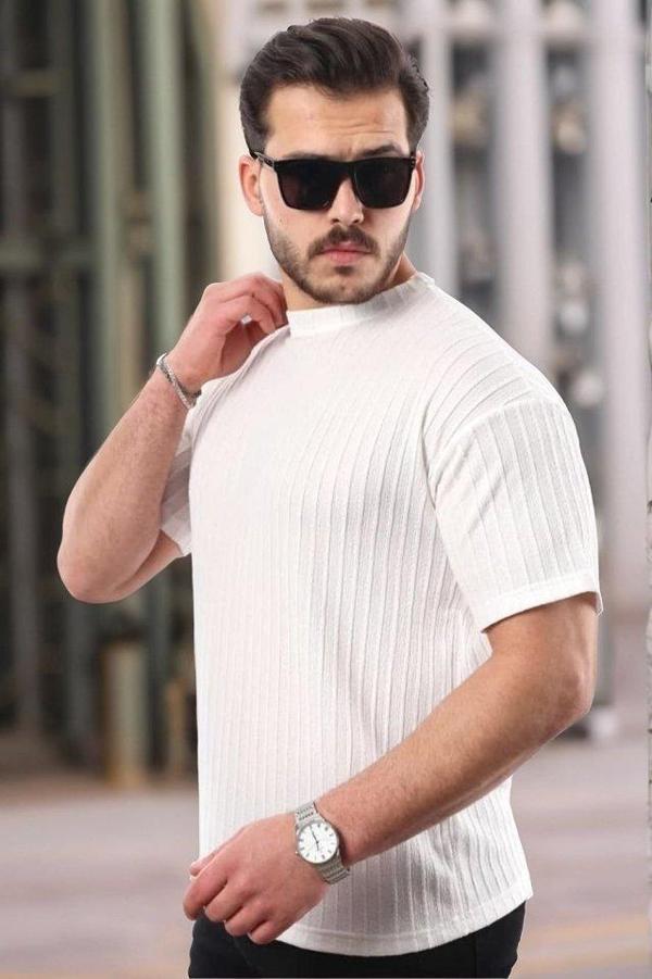 Erkek Kısa Kollu örgü Kumaş Bisiklet Yaka T-shirt - Image 1