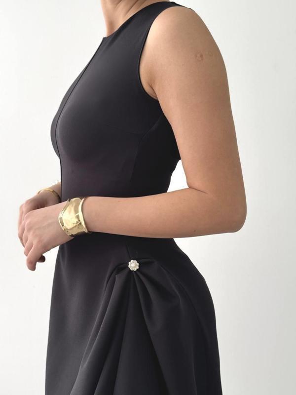 More İnci Detaylı Elbise - Image 1