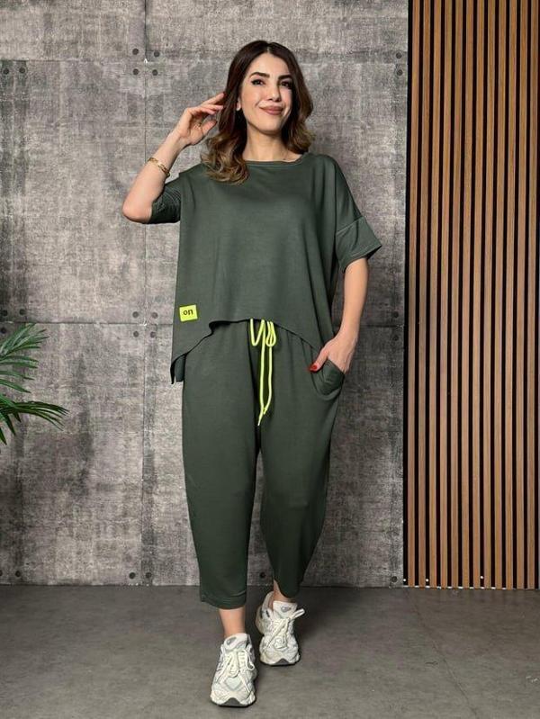 Kadın Kısa Kollu Bisiklet Yaka Viskon Iki Iplik Bluz Ve Pantolon Ikili Takım - Image 1