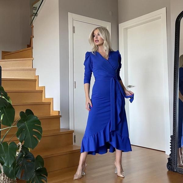 Krep Kumaş Midi Boy Kuşaklı Uzunkol Elbise - Image 1