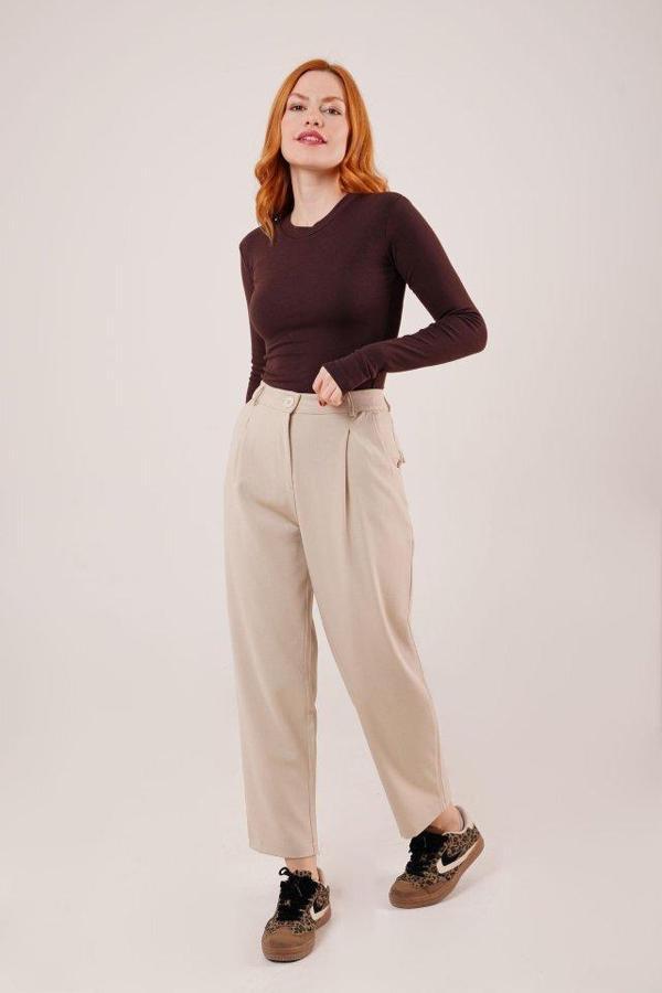Kapama Cep Detaylı Krem Pantolon - Image 1