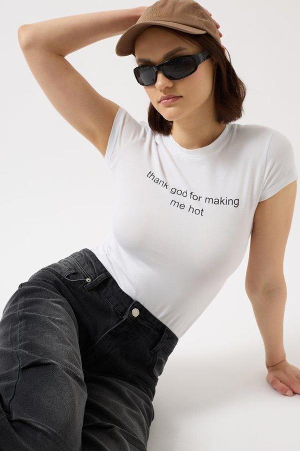 Baskılı Likralı Crop T-Shirt - Image 1