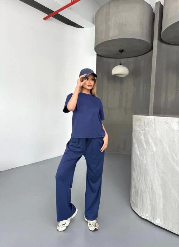 Osy Modal Yumuşak Dokulu Kumaş Kısa Kollu Bluz Rahat Pantalon Ikili Takım- Lacivert - Image 1