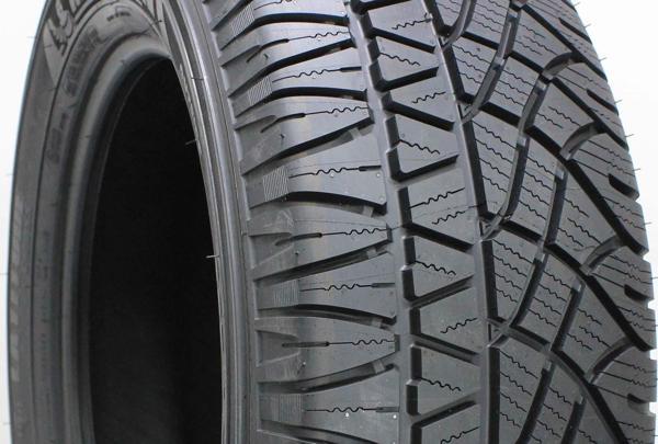 Michelin 255/60R18 112H XL Latitude Cross - Image 1