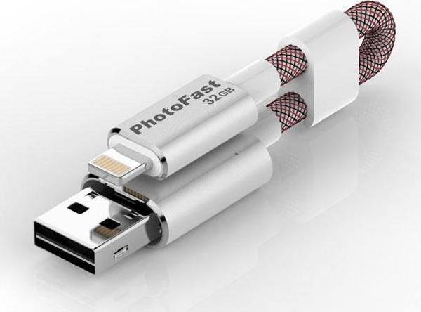 PHOTOFAST 64GB USB 3.0  MEMORİES CABLE GEN3 32GB Lightning / USB 3.0 ŞARJ KABLOLU GÜMÜŞ USB BELLEK - Image 1