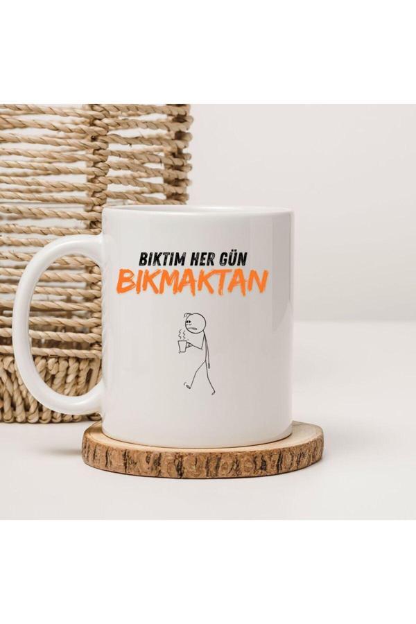 Kubdekor Bıktım Her Gün Bıkmaktan Yazılı Çöp Adam Baskılı Kupa Bardak - Image 1
