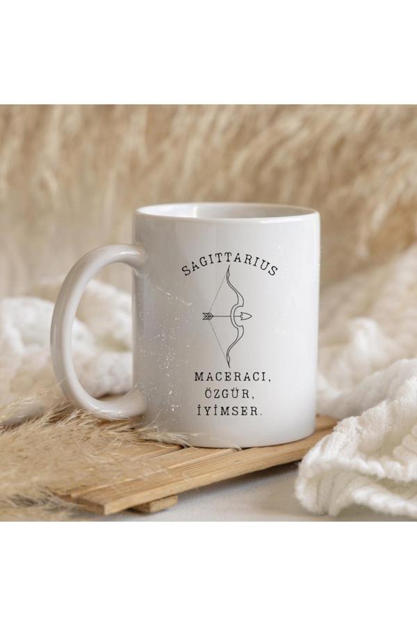 Kubdekor Sagittarius Maceracı Özgür İyimser Yazılı Yay Burcu Kupa Bardak - Image 1