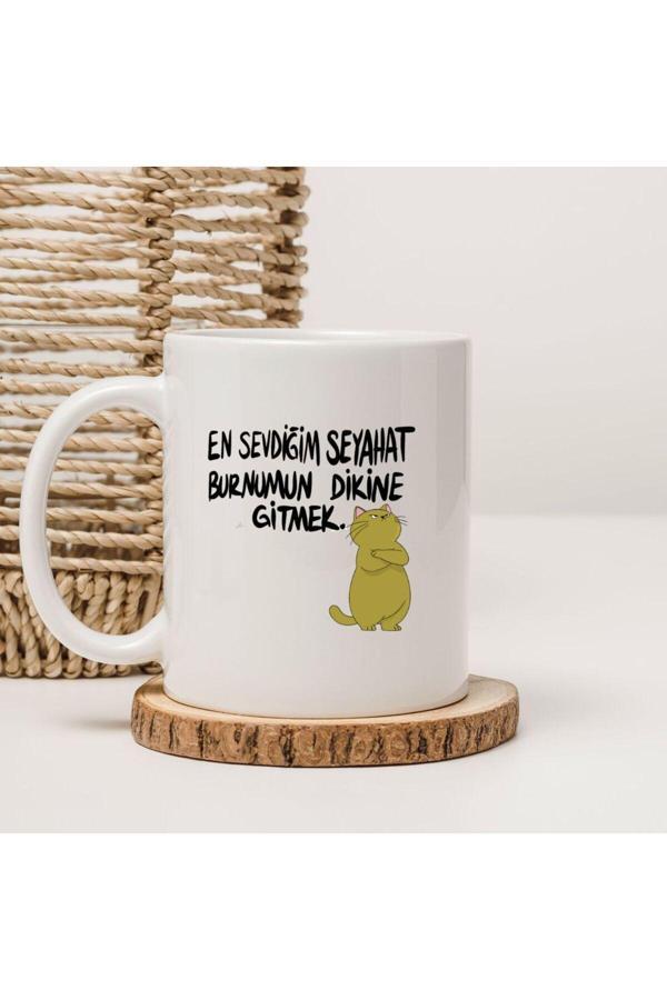 Kubdekor En Sevdiğim Seyahat Burnumun Dikine Gitmek Yazılı Baskı Kupa Bardak - Image 1